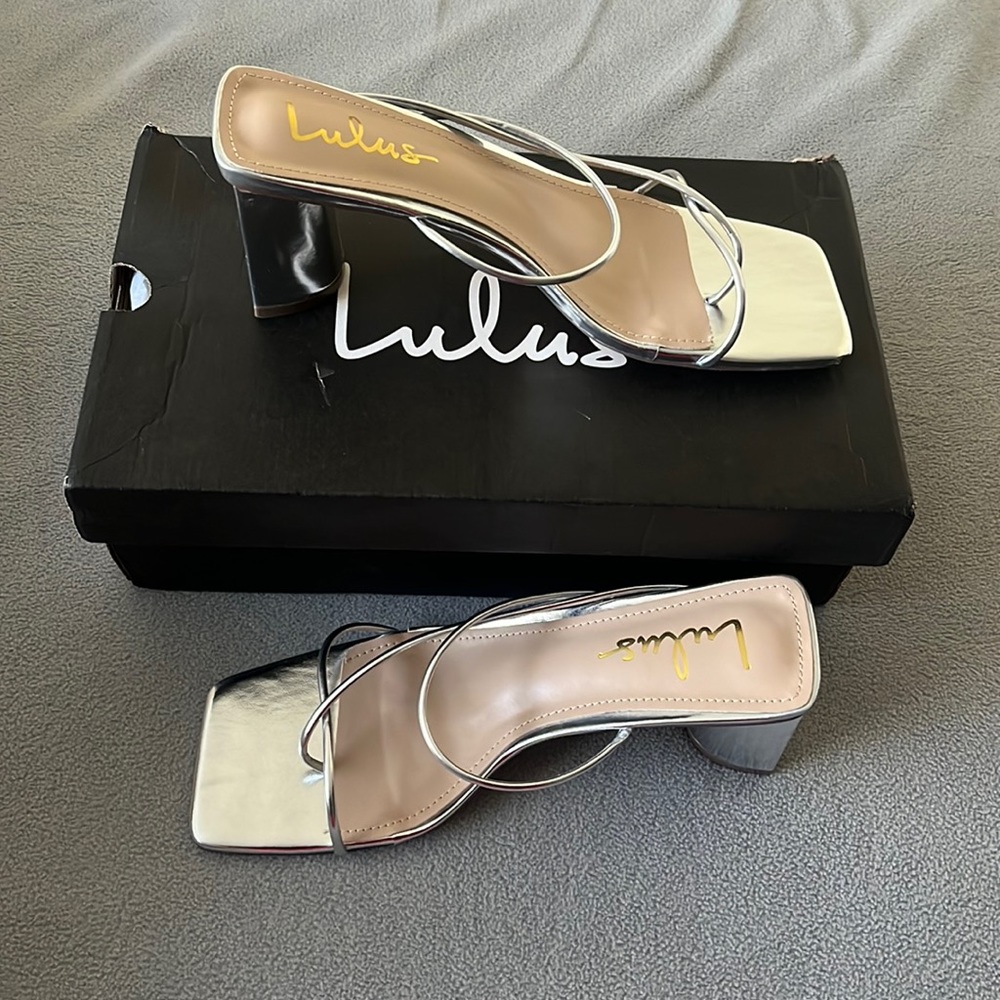 Brand new Lulu heels. (8 1/2)